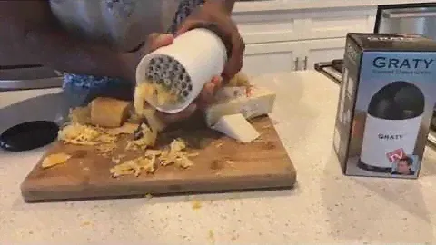 Let Daphne try Graty Cheese Grater